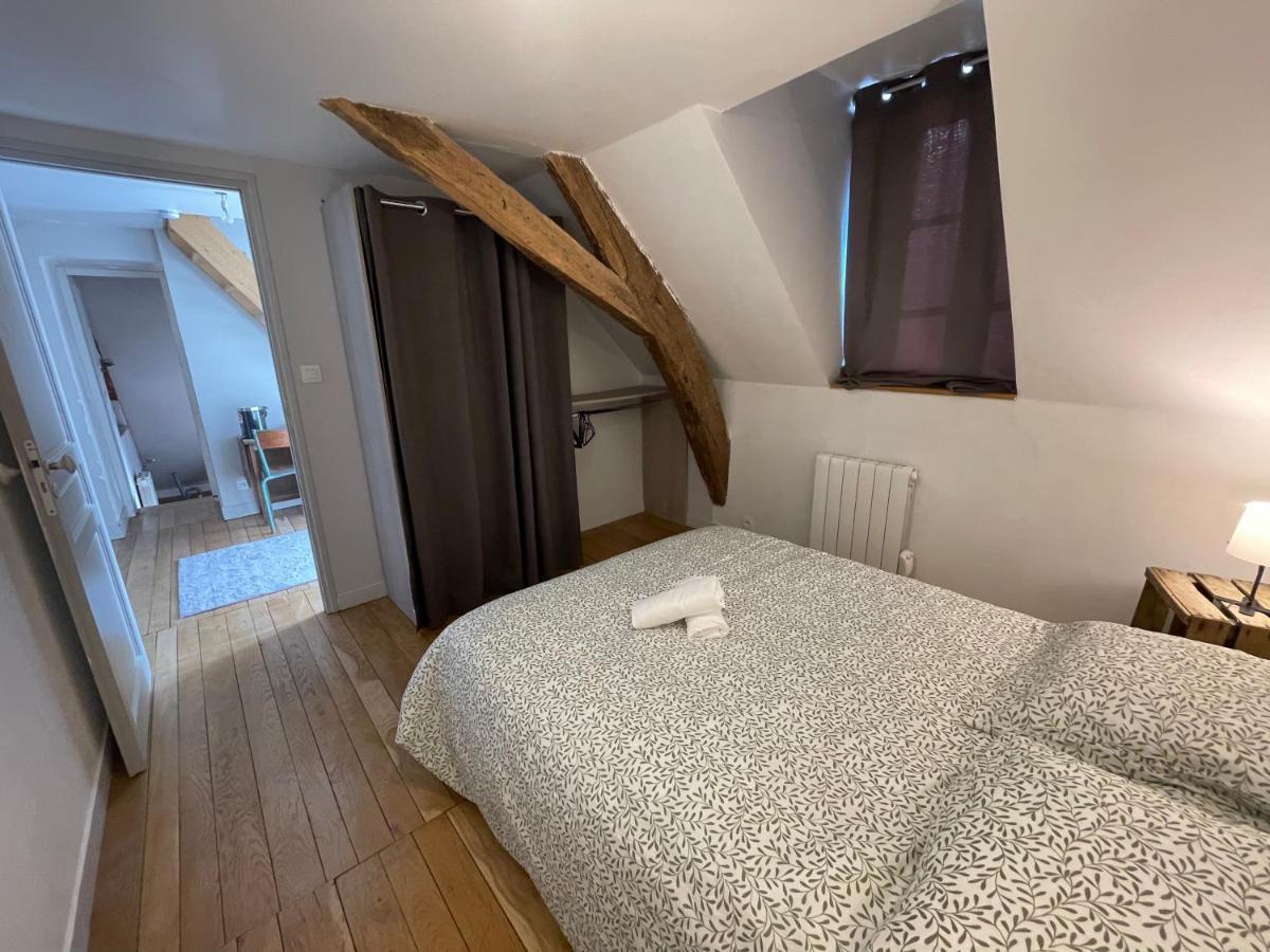 Maison Albuconis 3 150m2 Jolie Terrain Et Grande Terrasse En Centre Aubusson (Creuse)