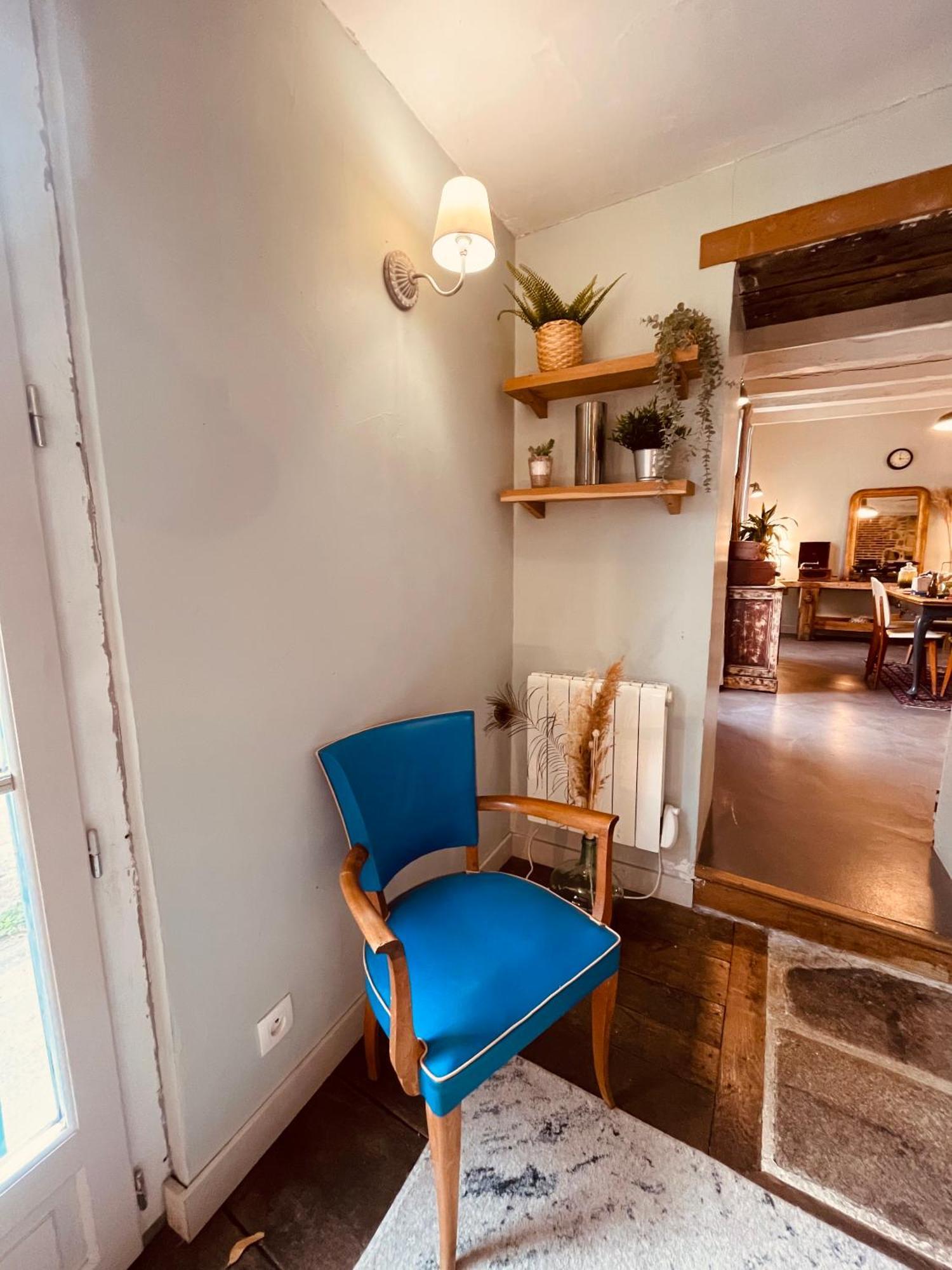 Maison Albuconis 3 150m2 Jolie Terrain Et Grande Terrasse En Centre Aubusson (Creuse)